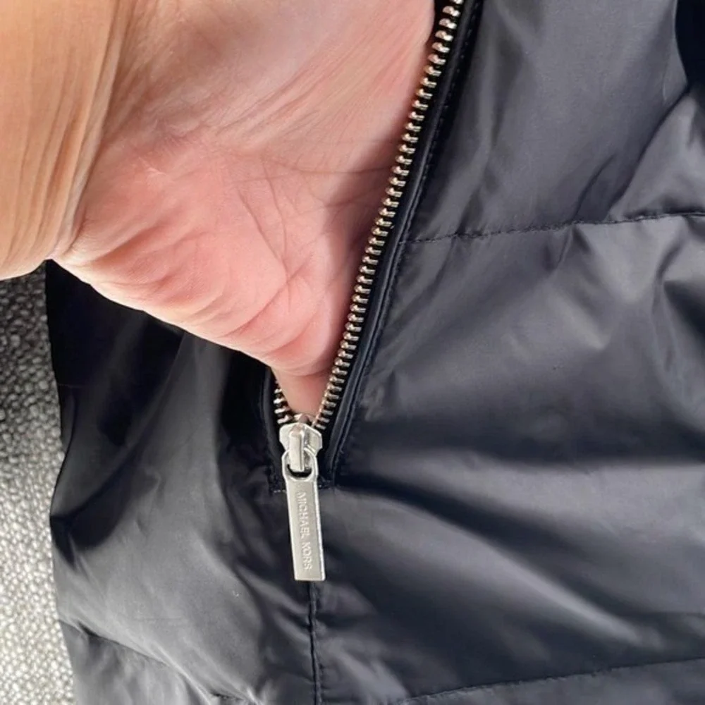 Michael Kors Puffer Coat‎ Medium Down Basic Minimalist Simple Warm Cozy Winter